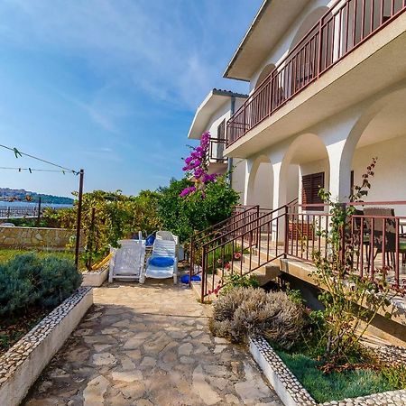 Apartments Milan Rogoznica  Ngoại thất bức ảnh