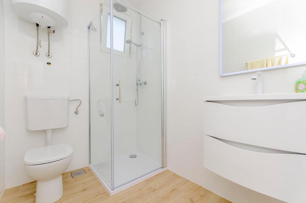 Apartments Milan Rogoznica  Ngoại thất bức ảnh