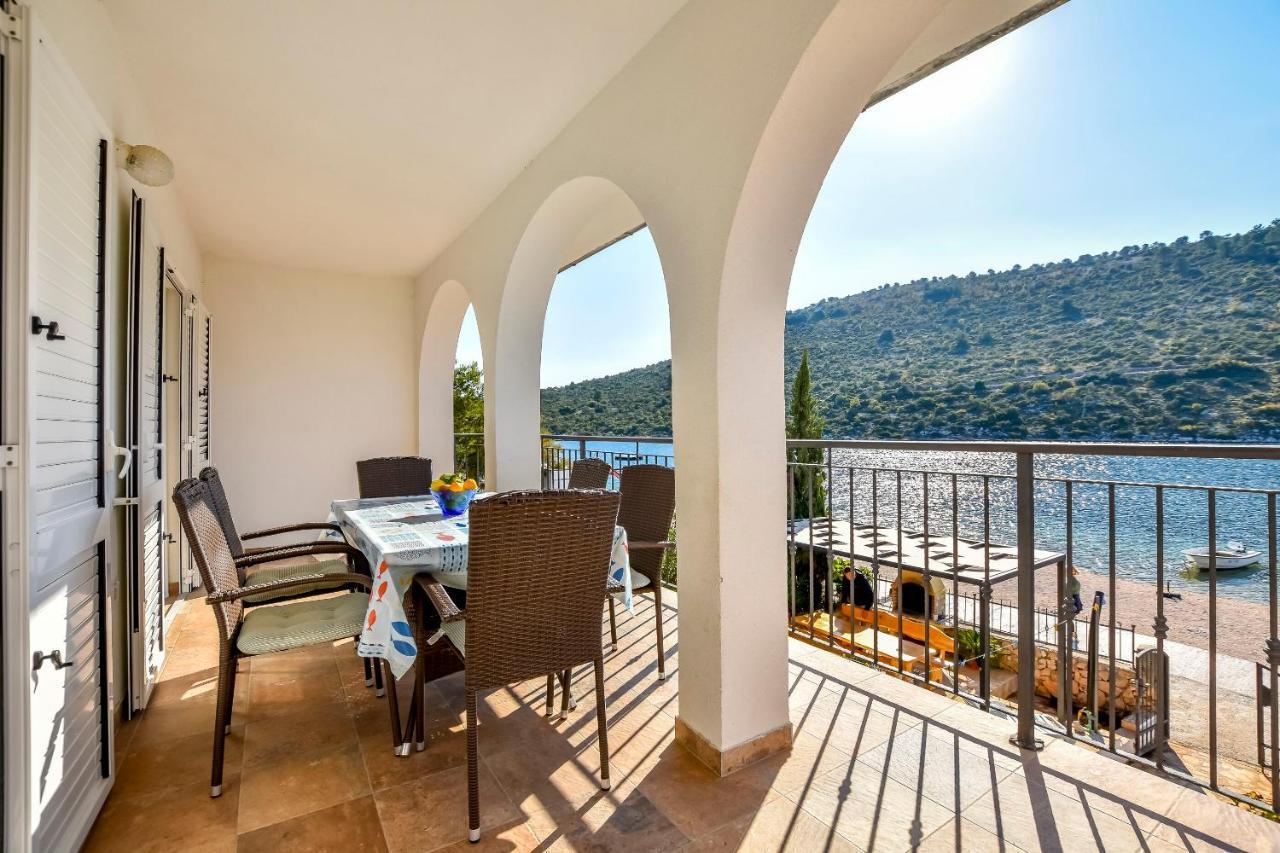 Apartments Milan Rogoznica  Ngoại thất bức ảnh
