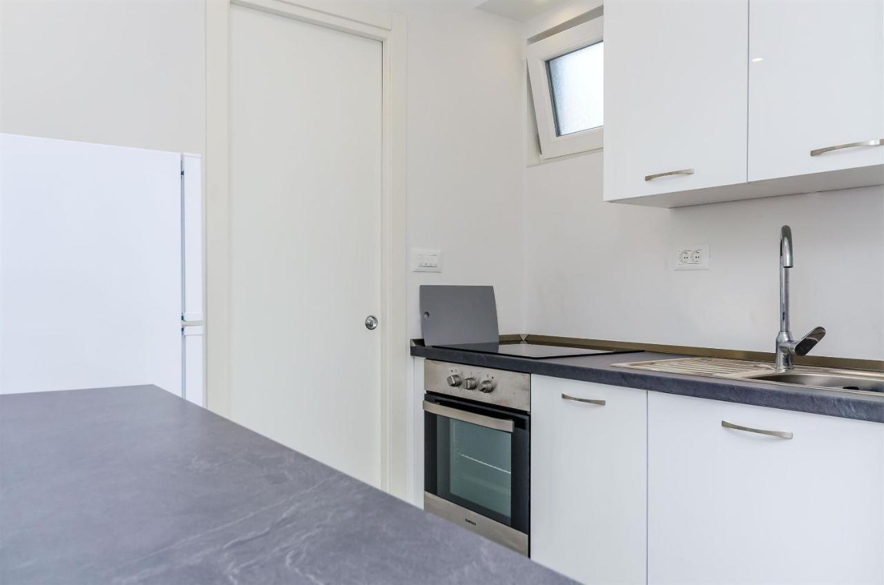 Apartments Milan Rogoznica  Ngoại thất bức ảnh