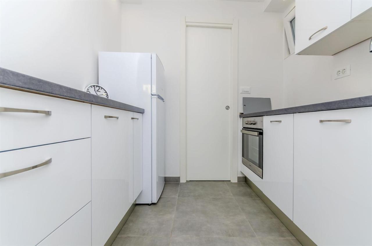 Apartments Milan Rogoznica  Ngoại thất bức ảnh