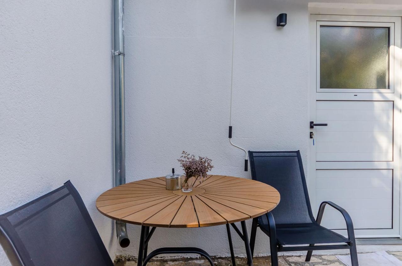 Apartments Milan Rogoznica  Ngoại thất bức ảnh