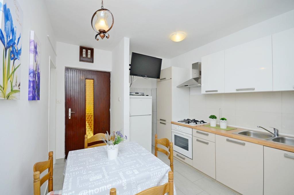 Apartments Milan Rogoznica  Ngoại thất bức ảnh