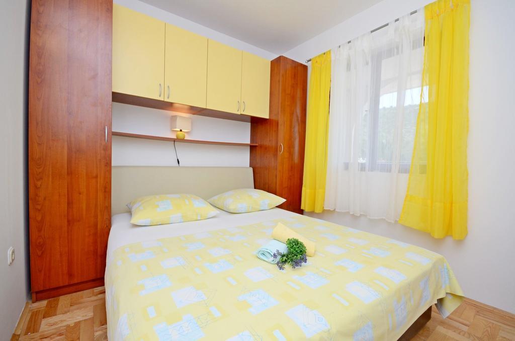 Apartments Milan Rogoznica  Ngoại thất bức ảnh