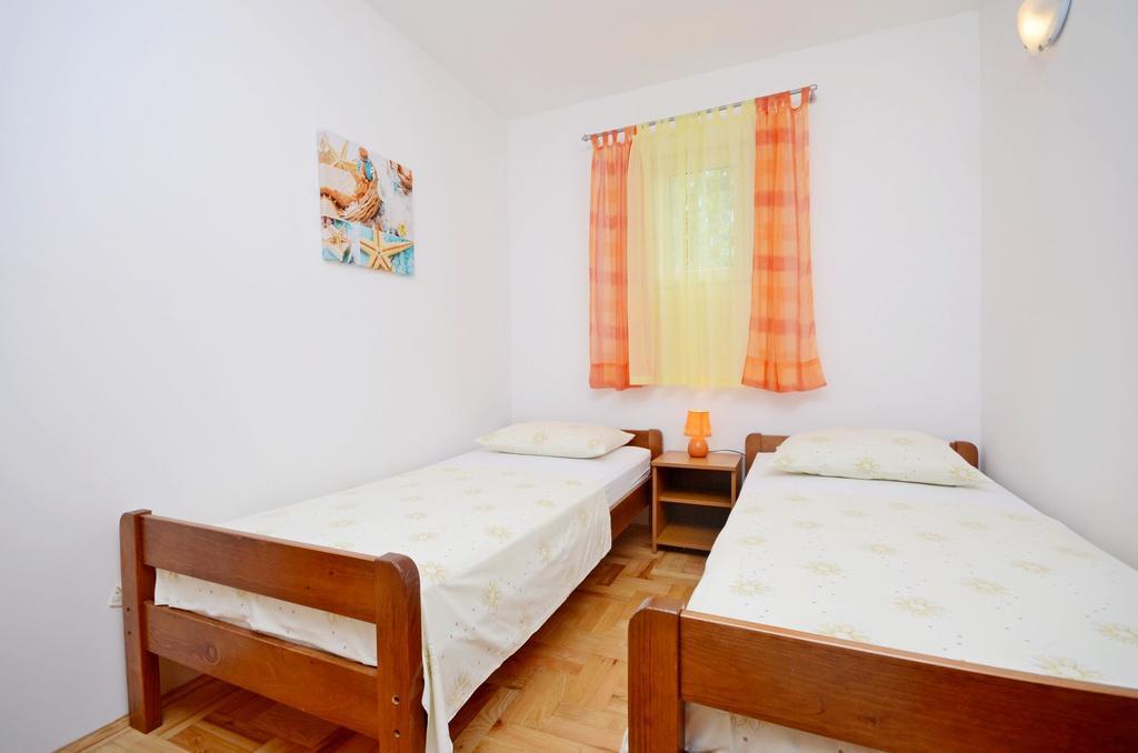 Apartments Milan Rogoznica  Ngoại thất bức ảnh