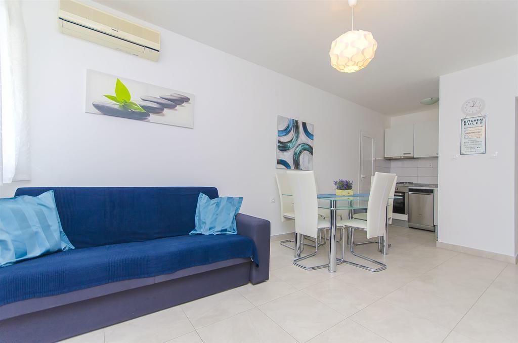 Apartments Milan Rogoznica  Ngoại thất bức ảnh